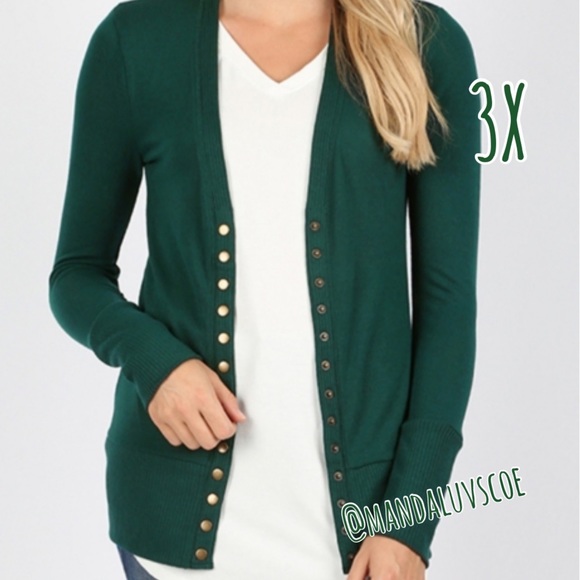 ⭐️Plus Size Snap Front Cardigan Forest Green - Picture 5 of 5